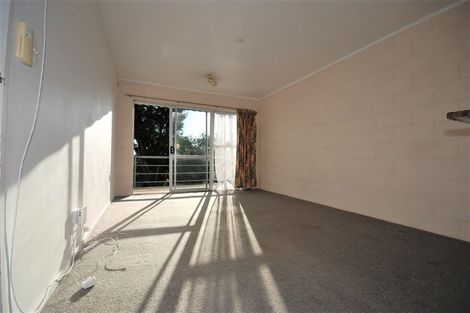 Photo of property in 19a/8 Verbena Road, Birkdale, Auckland, 0626
