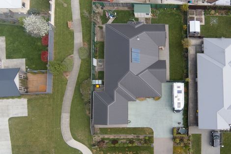 Photo of property in 55 Oakwood Drive, Rangiora, 7400