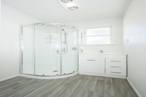 Photo of property in 494 Swanson Road, Ranui, Auckland, 0612