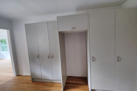 Photo of property in 32 Monarch Avenue, Hillcrest, Auckland, 0627