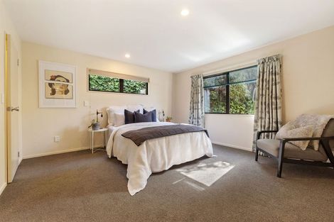Photo of property in 37 Larch Hill Place, Queenstown, 9300