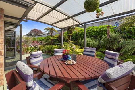 Photo of property in 5 Kirtle Close, Pyes Pa, Tauranga, 3112