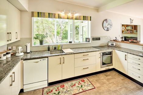 Photo of property in 7 Spencer Street, Crofton Downs, Wellington, 6035