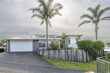 Photo of property in 48 Buxton Place, Ohauiti, Tauranga, 3112