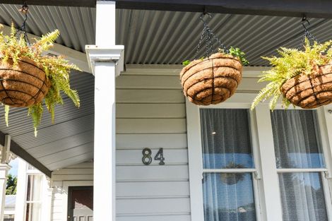 Photo of property in 84 Featherston Street, Takaro, Palmerston North, 4412