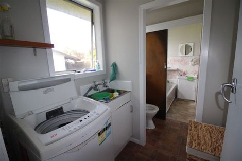 Photo of property in 9 Kupe Place, Tokoroa, 3420