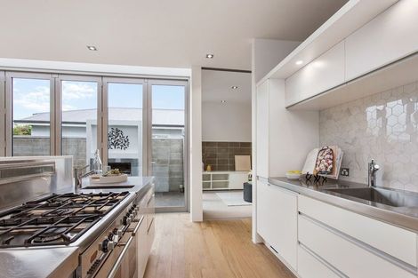 Photo of property in 198 Salisbury Street, Christchurch Central, Christchurch, 8013