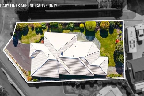 Photo of property in 15a Runanga Grove, Waikanae, 5036