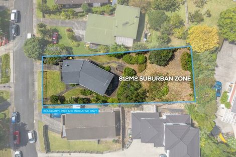 Photo of property in 17 Sovereign Place, Glenfield, Auckland, 0629
