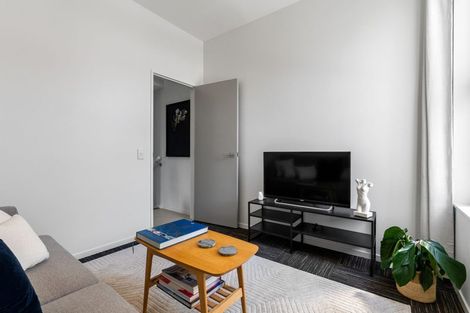 Photo of property in 33 Karo Drive, Te Aro, Wellington, 6011