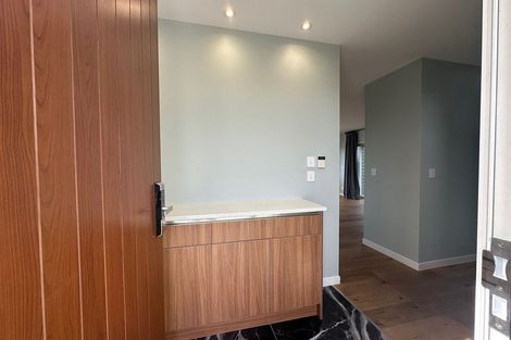 Photo of property in 17 David Street, Bayswater, Auckland, 0622