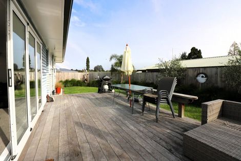Photo of property in 27 Millers Road, Brookfield, Tauranga, 3110