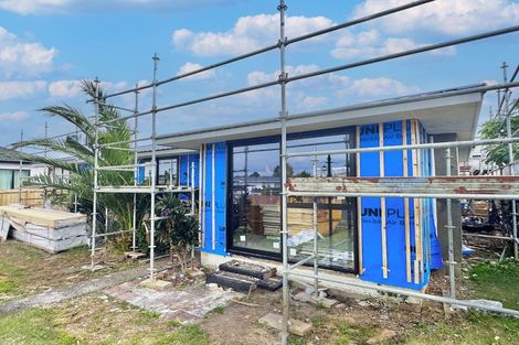 Photo of property in 3 Quennell Avenue, Favona, Auckland, 2024