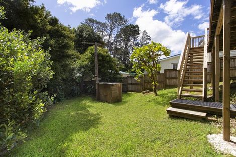 Photo of property in 25 Makiri Street, Helensville, 0800