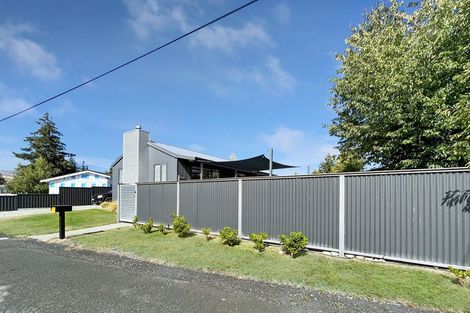 Photo of property in 14 Fraser Crescent, Twizel, 7901