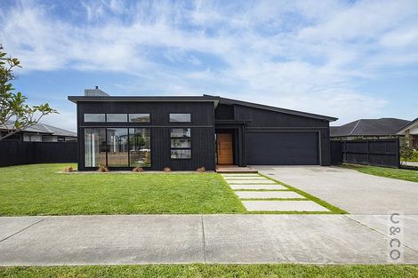 Photo of property in 19 Orchard Terrace, Riverhead, 0820