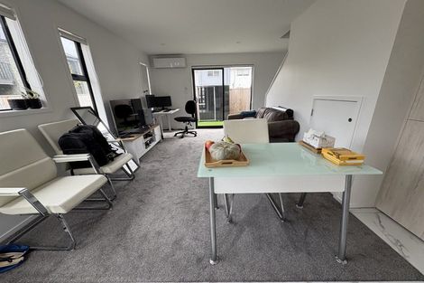Photo of property in 1/31 Waiwhetu Road, Waiwhetu, Lower Hutt, 5010