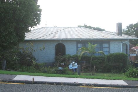 Photo of property in 82 College Road, Northcote, Auckland, 0627