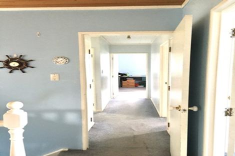 Photo of property in 105 Simpson Road, Ranui, Auckland, 0612