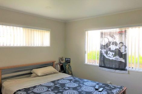 Photo of property in 26 Jadewynn Drive, Massey, Auckland, 0614