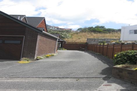 Photo of property in 18 Treasure Grove, Hataitai, Wellington, 6021