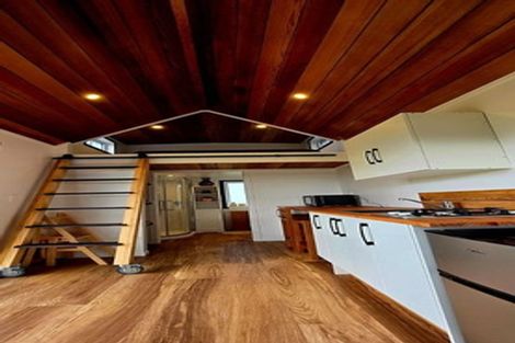 Photo of property in 23 Jenny Lane, Waiuku, 2123