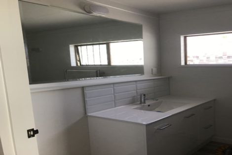 Photo of property in 14u4 Wellington Street, Hamilton East, Hamilton, 3216