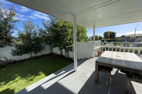 Photo of property in 1 Chester Place, Taradale, Napier, 4112