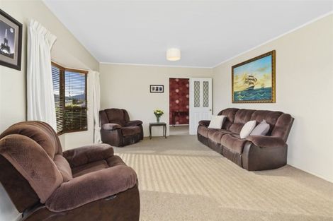 Photo of property in 13 James Cook Drive, Whitby, Porirua, 5024