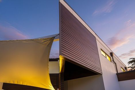 Photo of property in 3 Holyoake Place, Chatswood, Auckland, 0626