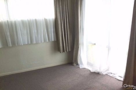 Photo of property in 43 Sharland Avenue, Manurewa, Auckland, 2102