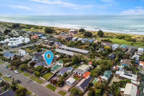 Photo of property in 115 Pine Avenue, South New Brighton, Christchurch, 8062