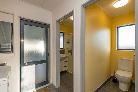 Photo of property in 91 Benmore Avenue, Cloverlea, Palmerston North, 4412