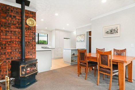 Photo of property in 30 Sayers Crescent, Ilam, Christchurch, 8041