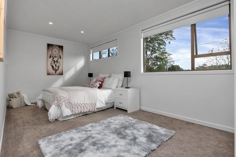 Photo of property in 192 Henderson Valley Road, Henderson, Auckland, 0612