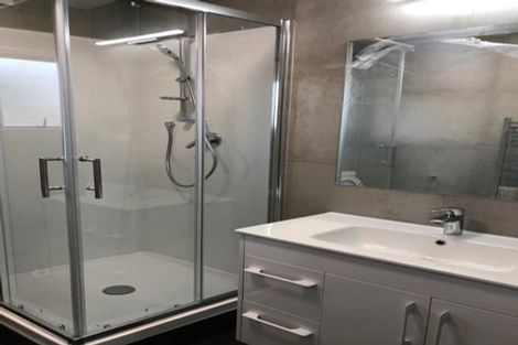 Photo of property in 3/762 Beach Road, Browns Bay, Auckland, 0630