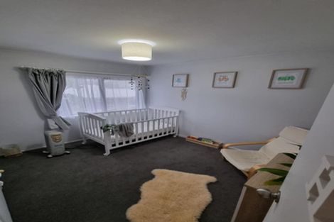 Photo of property in 3/125a Birkdale Road, Birkdale, Auckland, 0626