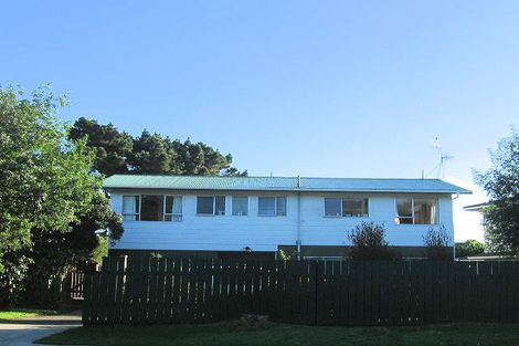 Photo of property in 31 Te Kupe Road, Paraparaumu Beach, Paraparaumu, 5032
