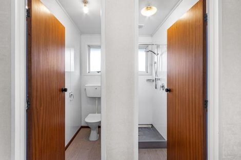 Photo of property in 40 Camberwell Place, Avonhead, Christchurch, 8042