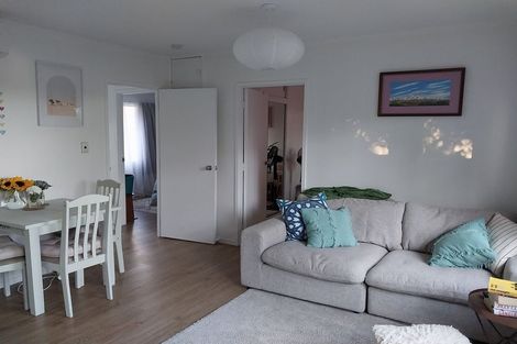 Photo of property in 85e Stottholm Road, Titirangi, Auckland, 0604