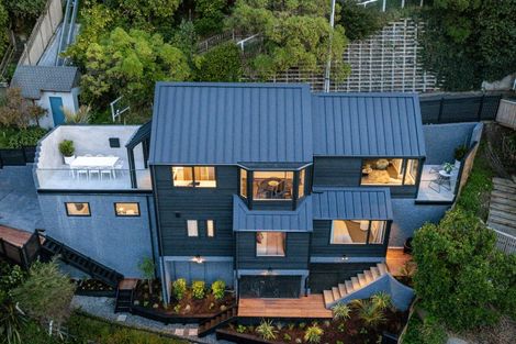 Photo of property in 28 Hay Street, Oriental Bay, Wellington, 6011