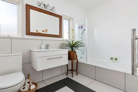 Photo of property in 24 Colville Street, Masterton, 5810