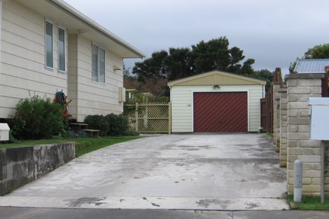 Photo of property in 24b Cargill Grove, Kelvin Grove, Palmerston North, 4414