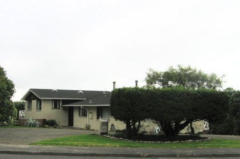 Photo of property in 9 Kea Street, Waikanae, 5036