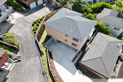 Photo of property in 34a Sovereign Place, Glenfield, Auckland, 0629