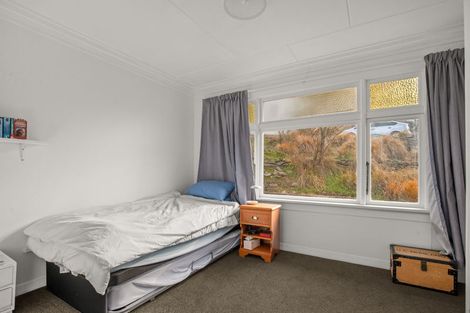 Photo of property in 89 Branxholm Street, Roxburgh, 9500