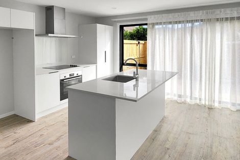 Photo of property in 5 Bathurst Street, Silverstream, Upper Hutt, 5019