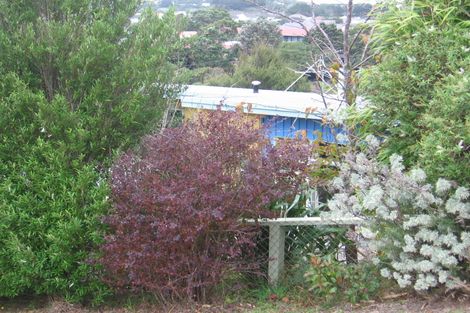Photo of property in 122 Broderick Road, Johnsonville, Wellington, 6037