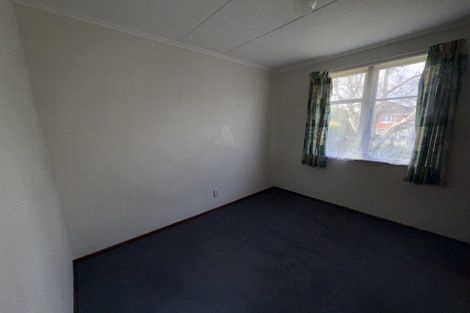 Photo of property in 5 Waterloo Crescent, Hokowhitu, Palmerston North, 4410
