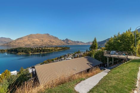 Photo of property in 11 Longwood Place, Queenstown, 9300